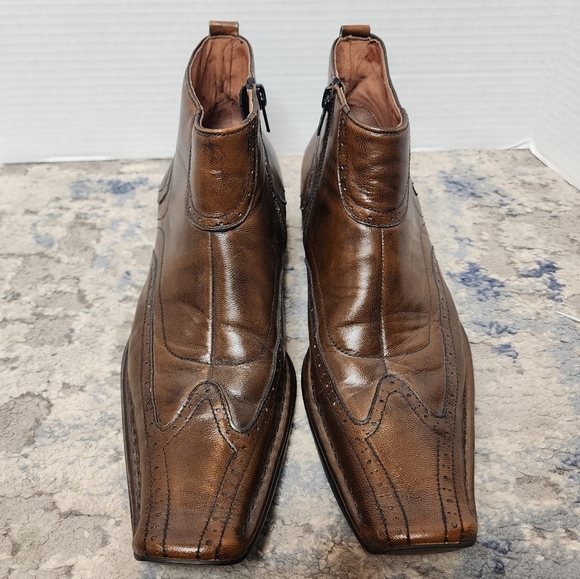 Giorgio Brutini Brown Leather square toe boots. Men\'s size 7M main image 7
